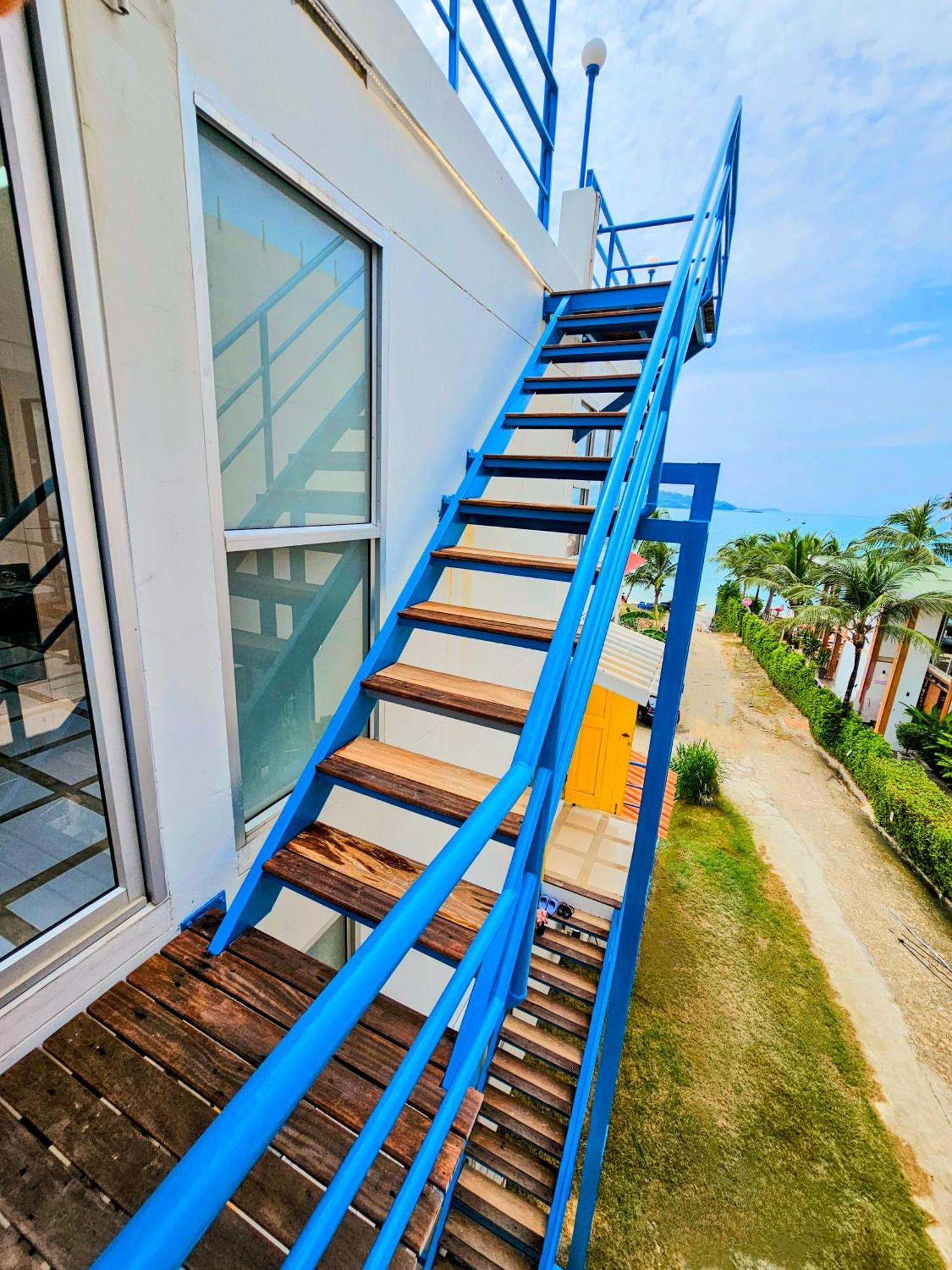 Beach Front Queen'S Castle - Kid Friendly, Holiday Like Royalty Ban Makham Room photo