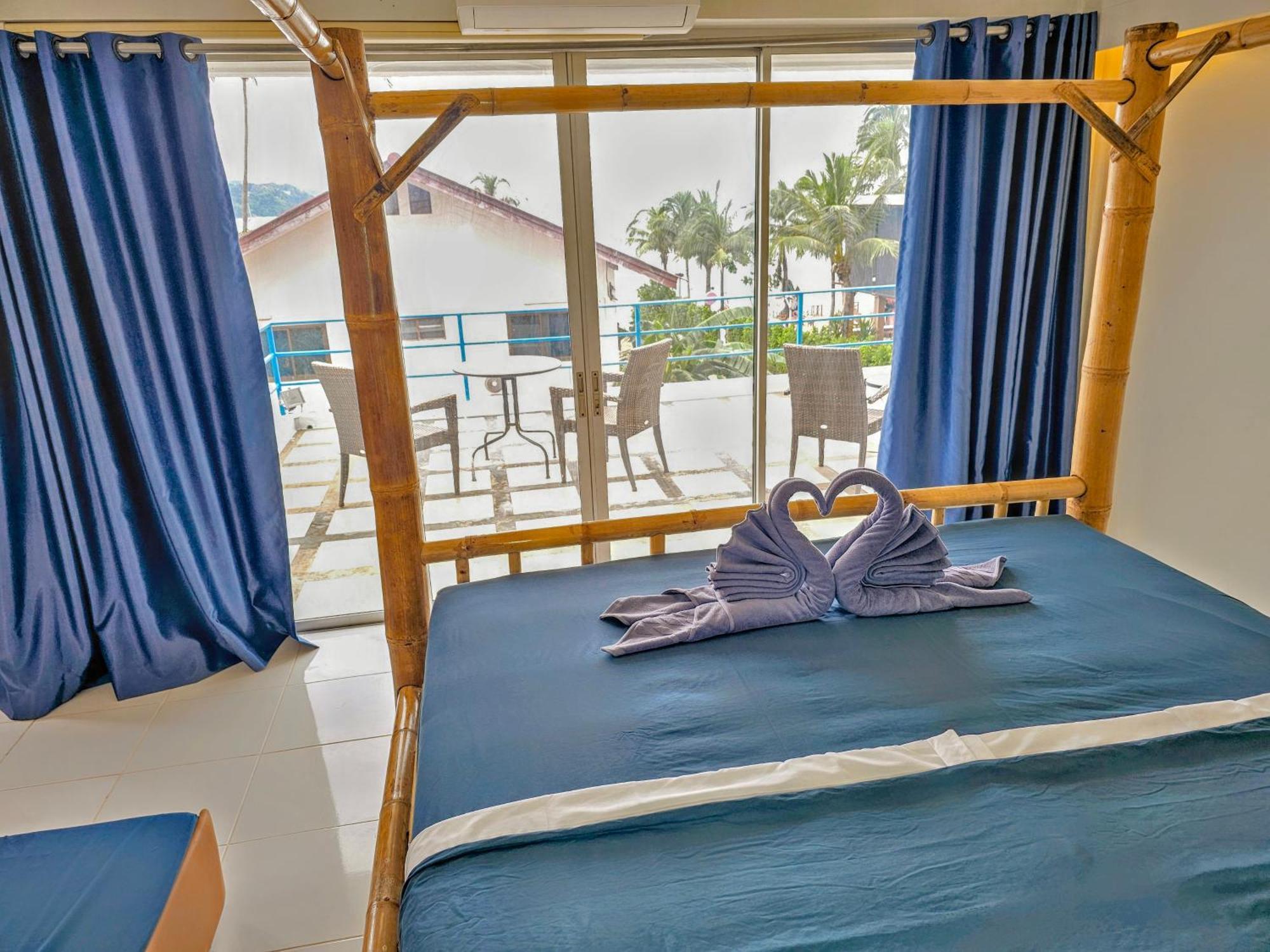 Beach Front Queen'S Castle - Kid Friendly, Holiday Like Royalty Ban Makham Room photo