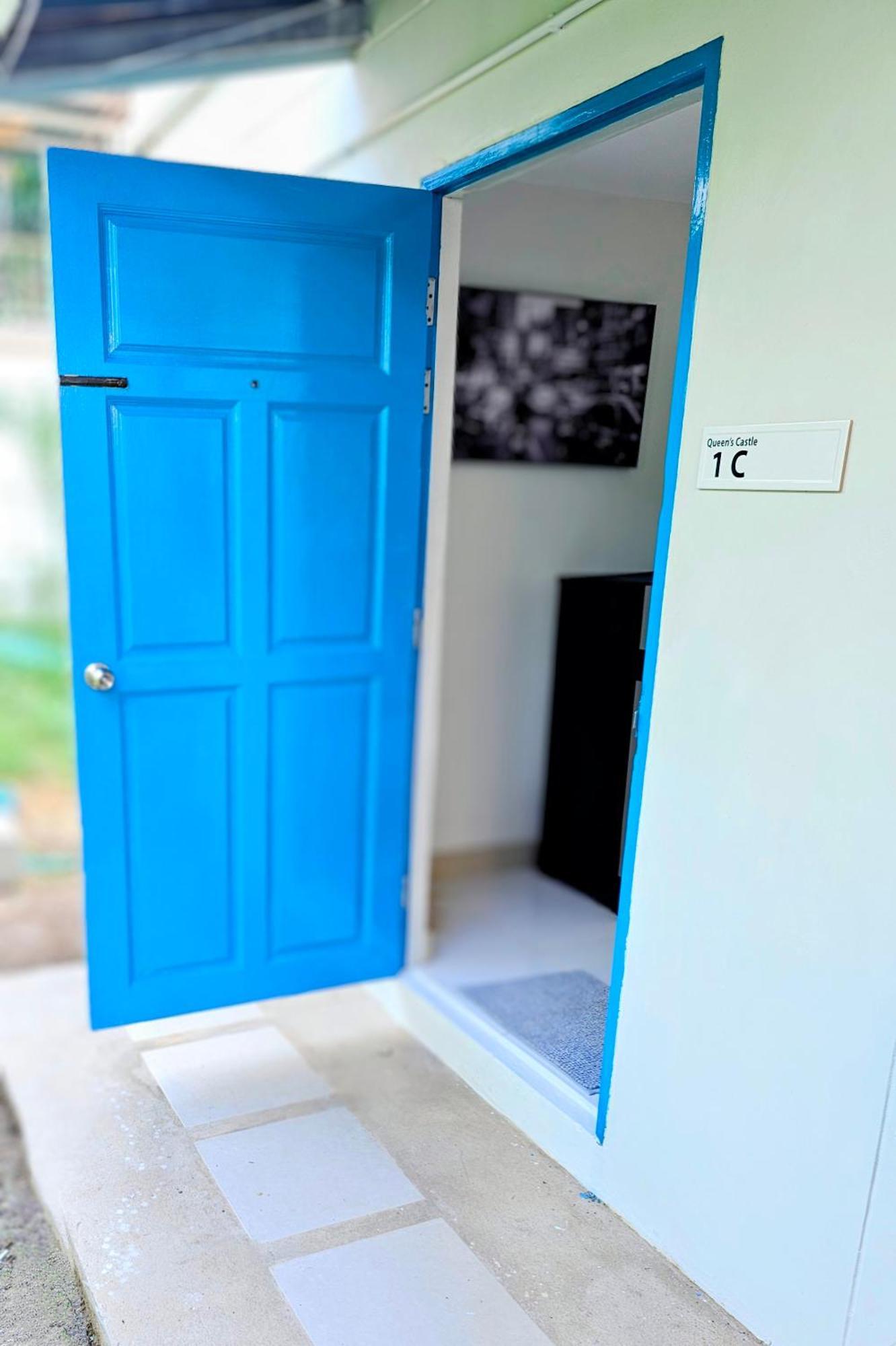 Beach Front Queen'S Castle - Kid Friendly, Holiday Like Royalty Ban Makham Room photo