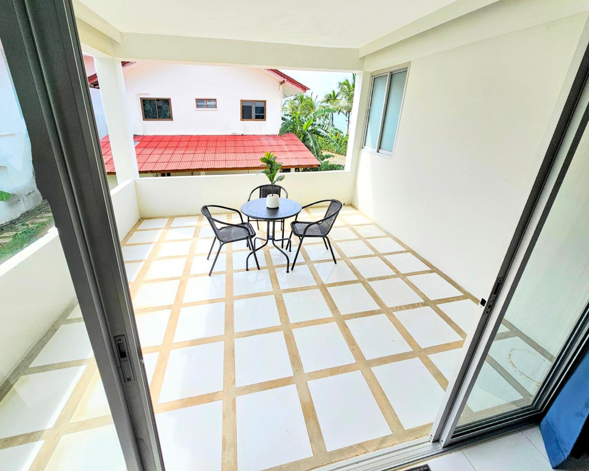Beach Front Queen'S Castle - Kid Friendly, Holiday Like Royalty Ban Makham Room photo