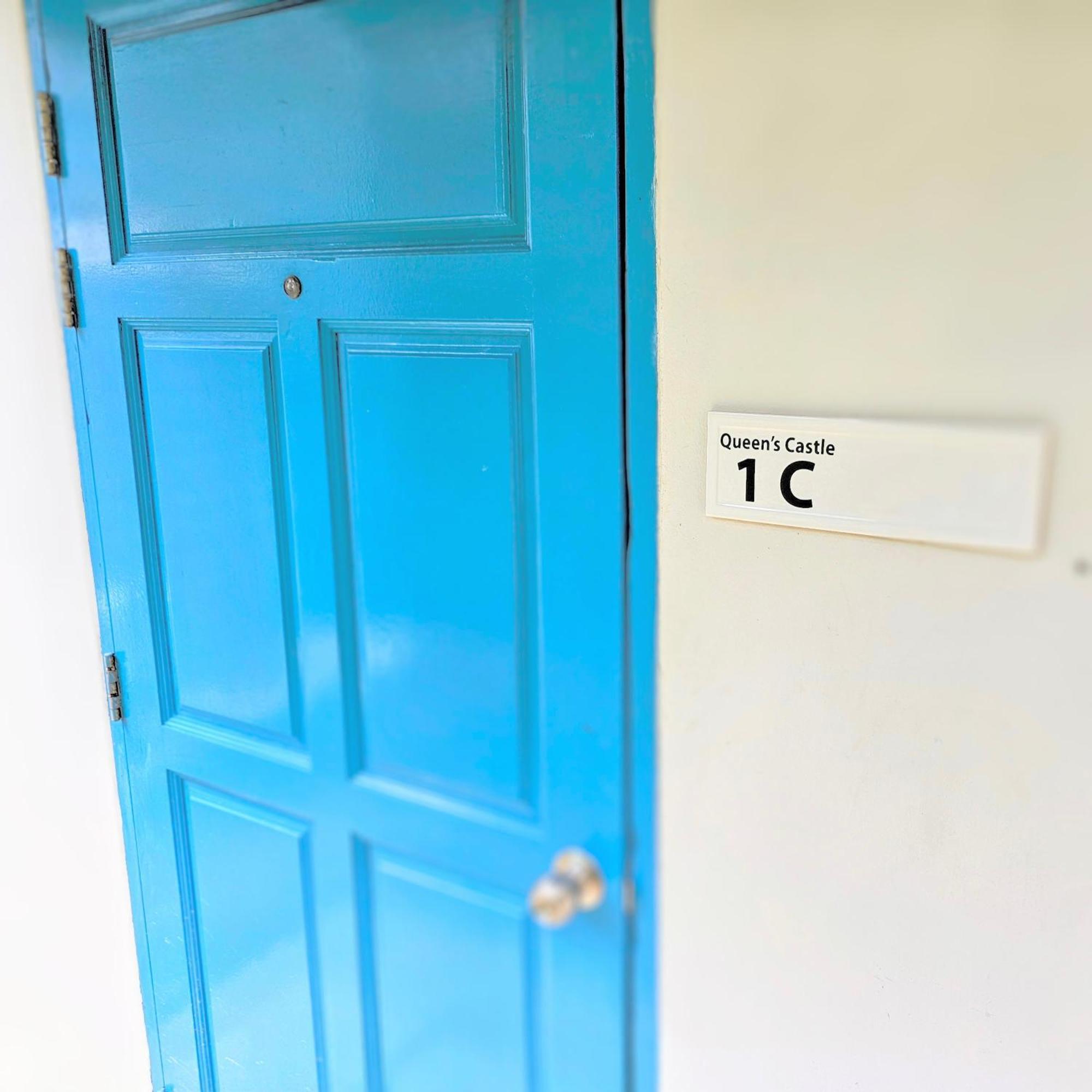 Beach Front Queen'S Castle - Kid Friendly, Holiday Like Royalty Ban Makham Room photo